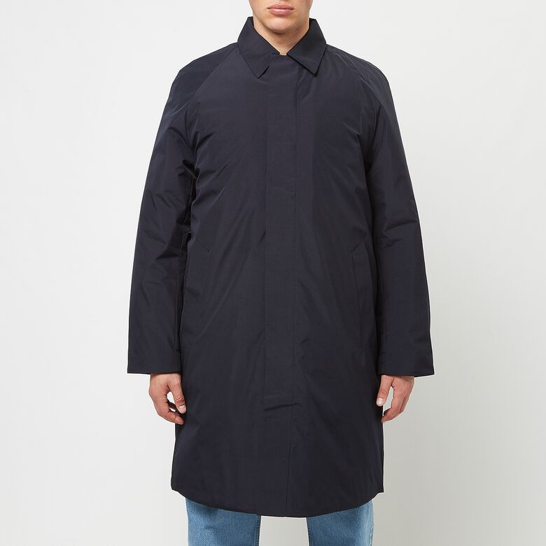 Norse Projects Vargo Gore-Tex Infinium Raglan Mac dark navy