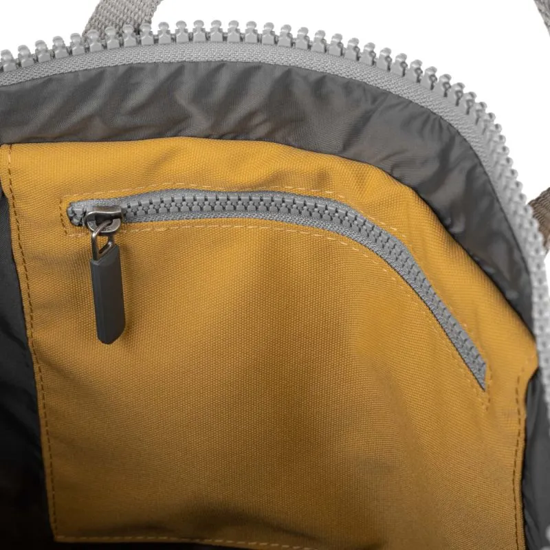 Roka London Rolltop Waterhouse Medium - Flax