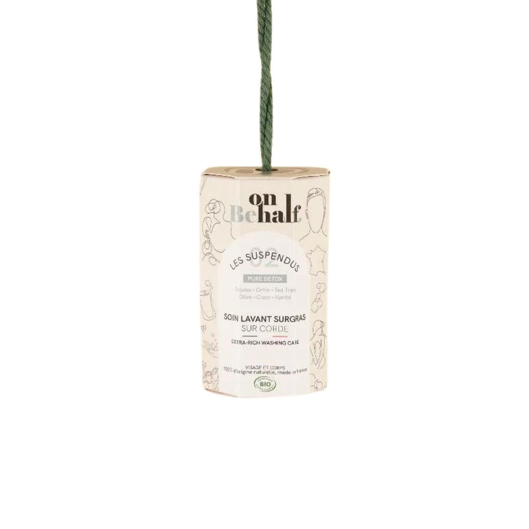 Em nome do tratamento de limpeza ultrarrico Pure Detox nº 02
