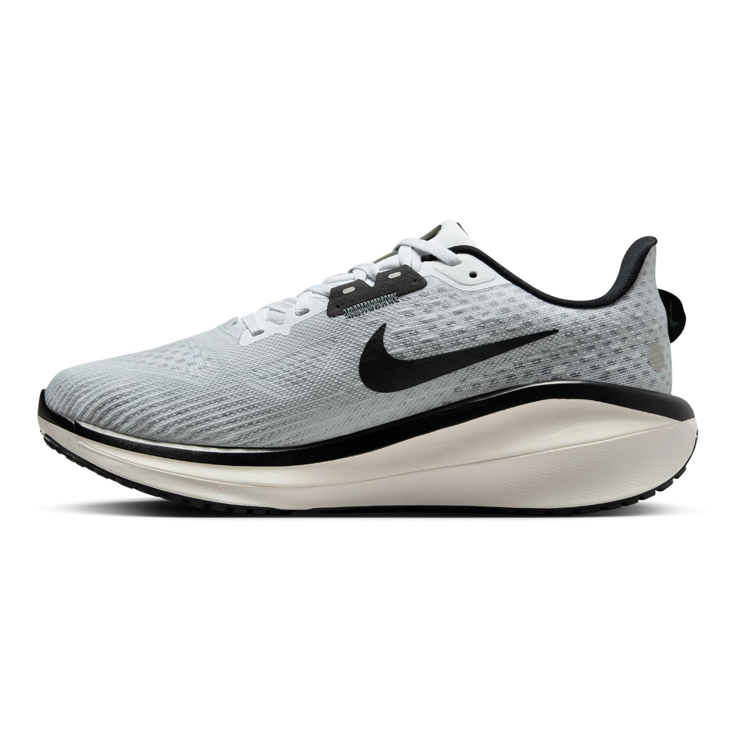 Vomero 17 Neutralschuh Damen - Weiß, Schwarz