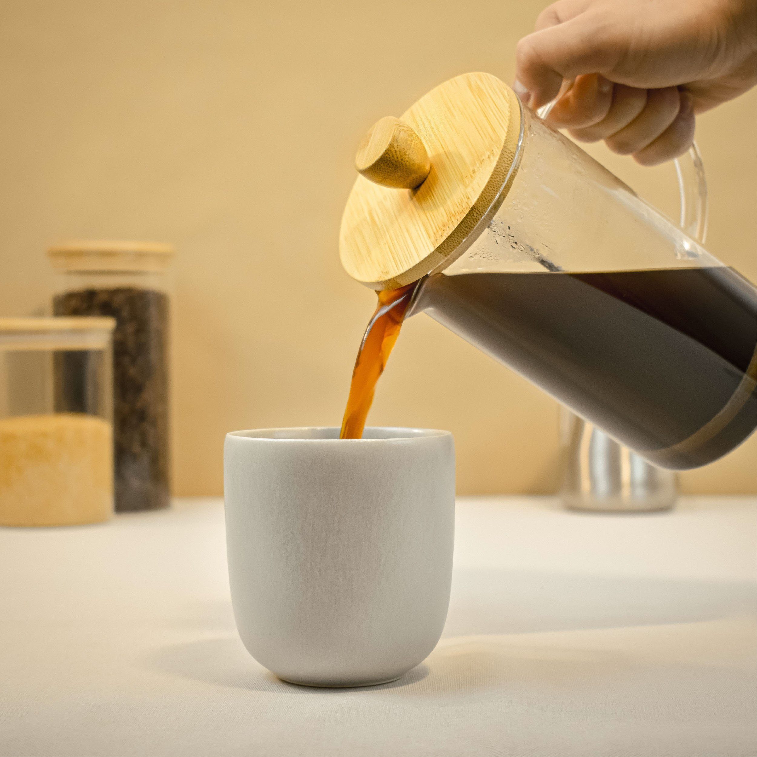 Cosumy French Press Kanne French Press aus Glas 1L, 1l Kaffeekanne, Kaffeebereiter für 2 Tassen Kaffee - Mit Dosierlöffel und Reinigungspinsel