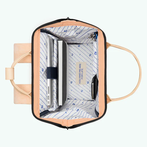 Adventurer Medium Quito Backpack, Light Orange