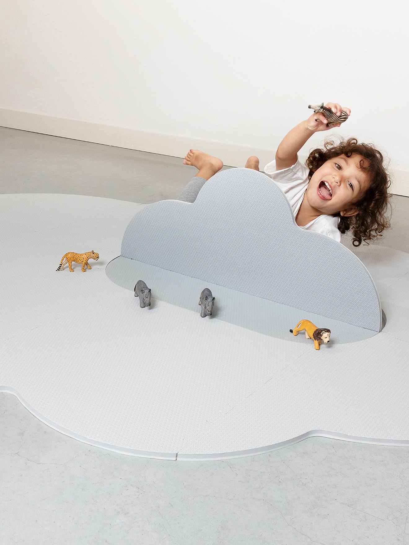 Quut Großer Baby Spielteppich WOLKE QUUT - mehrfarbig