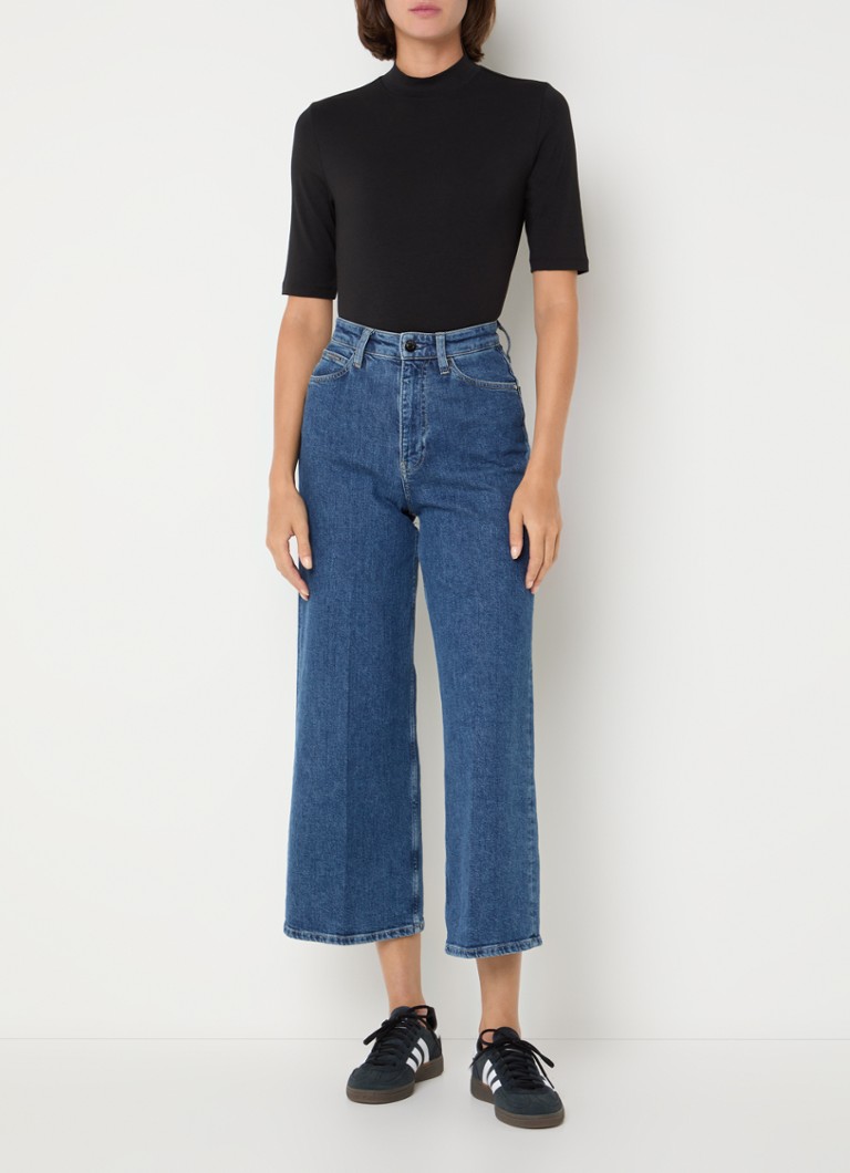 T-shirt Calvin Klein con logo ricamato
