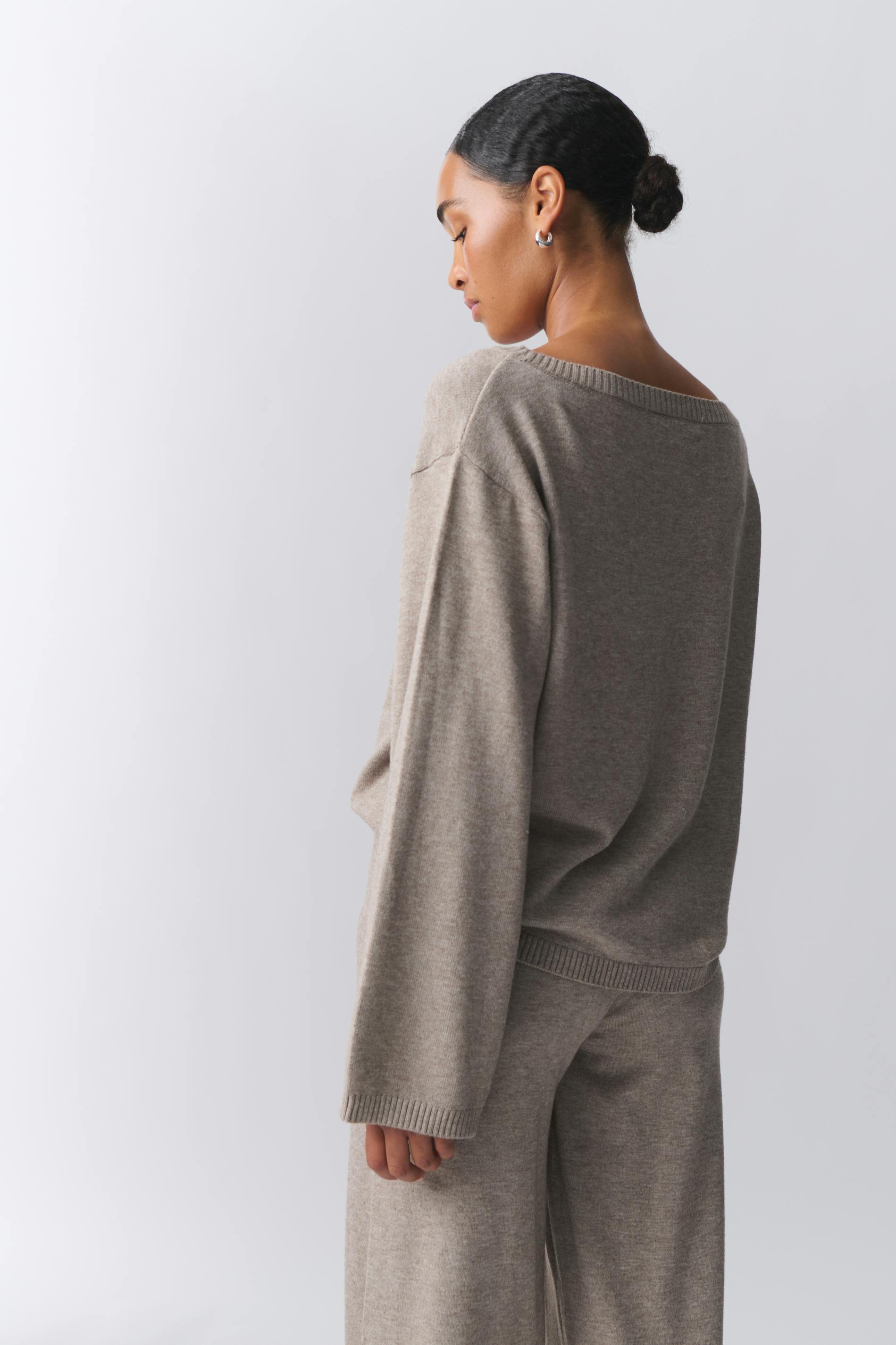 Knitted boatneck top