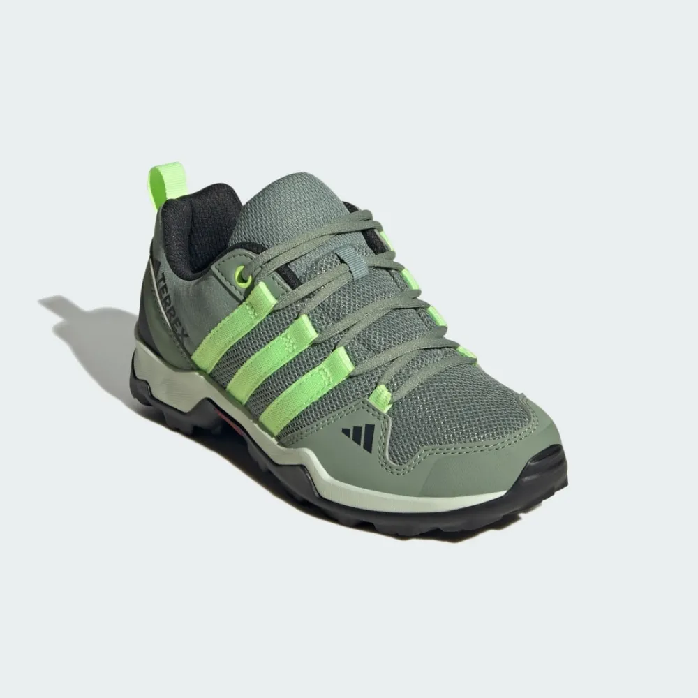 adidas AX2R IE7617 / grün