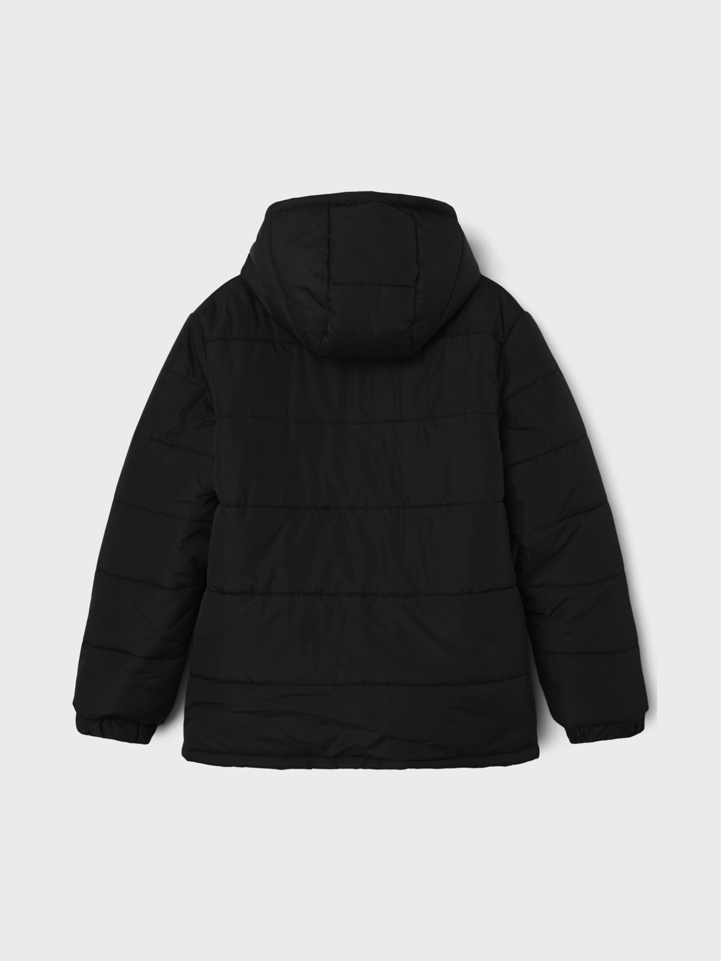 Outdoor jacket