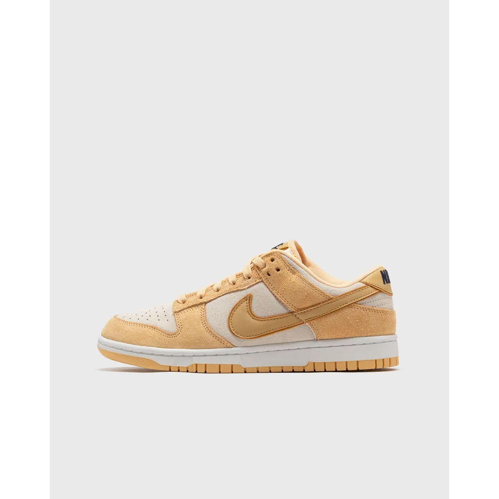 Nike WMNS Dunk LX Low Gold Suede DV7411-200 / gelb