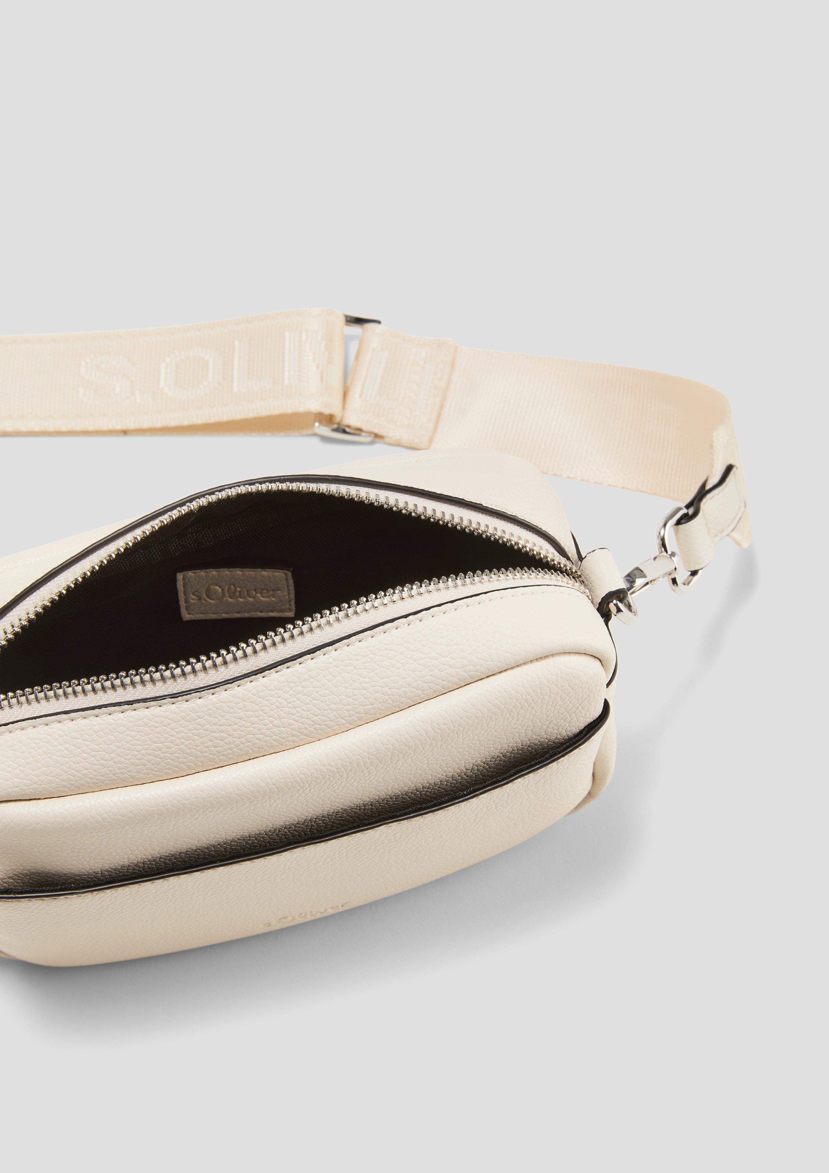Cross-Body-Bag aus Lederimitat  2141559-8013