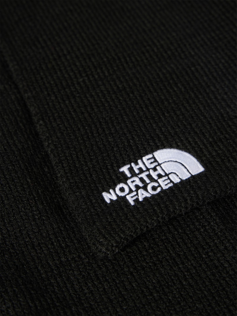 Schal in unifarbenem Design Modell 'NORM' in schwarz