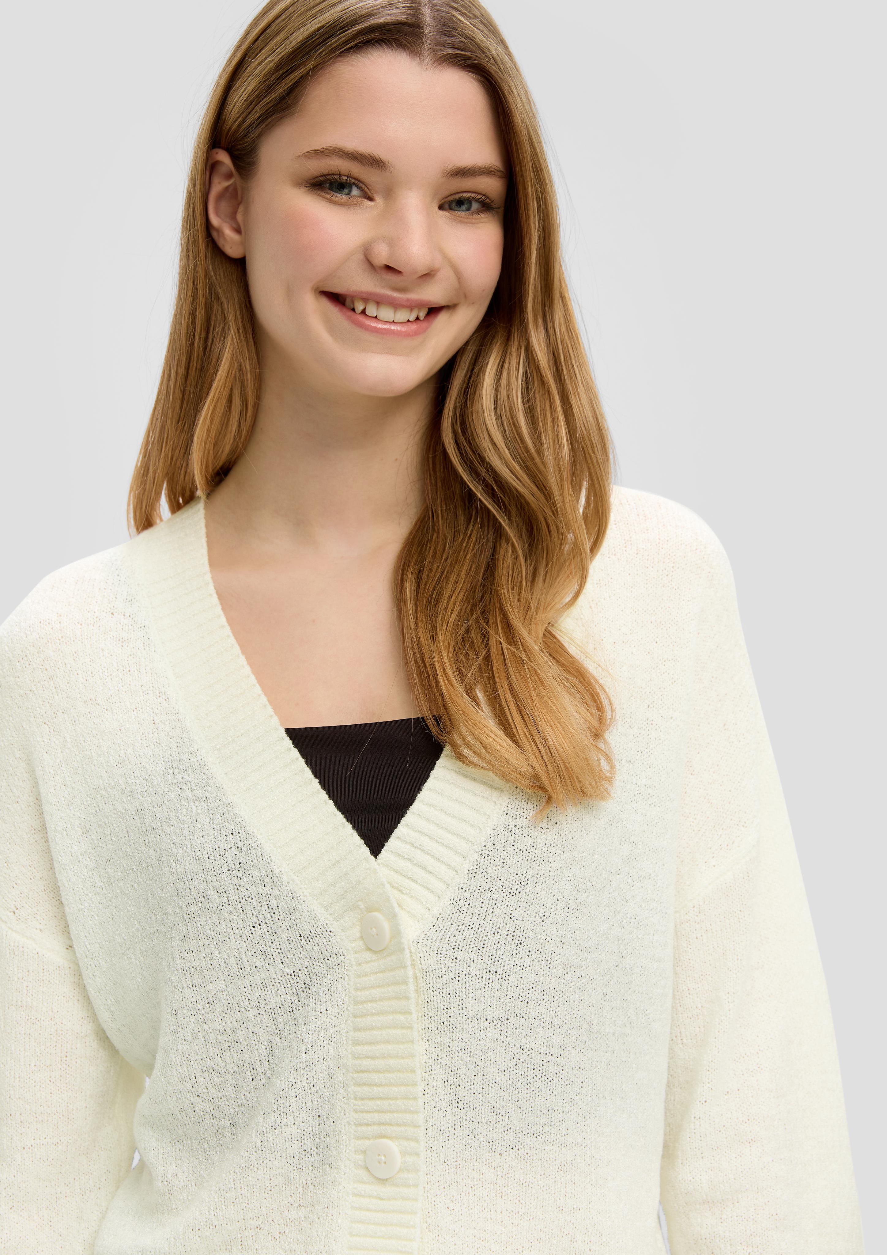 Verkürzte Strickjacke mit Knöpfen  2143199-0200