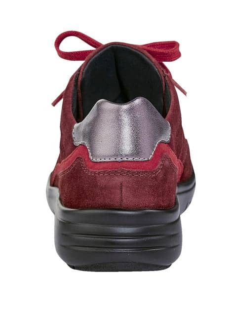 Schnürschuh