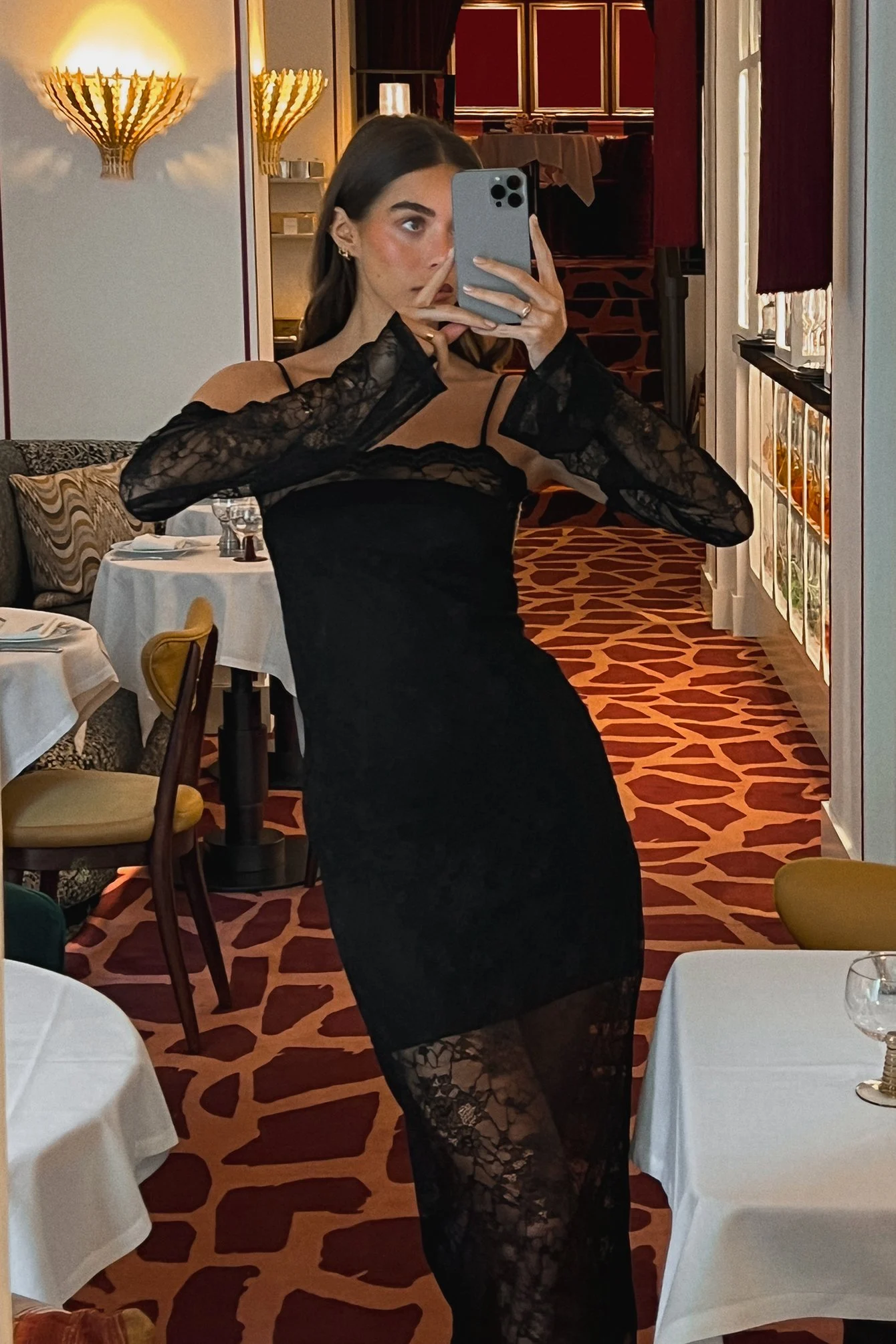 Midikleid mit Spitze