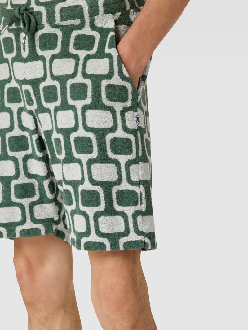 Shorts aus Frottee in olivgrün