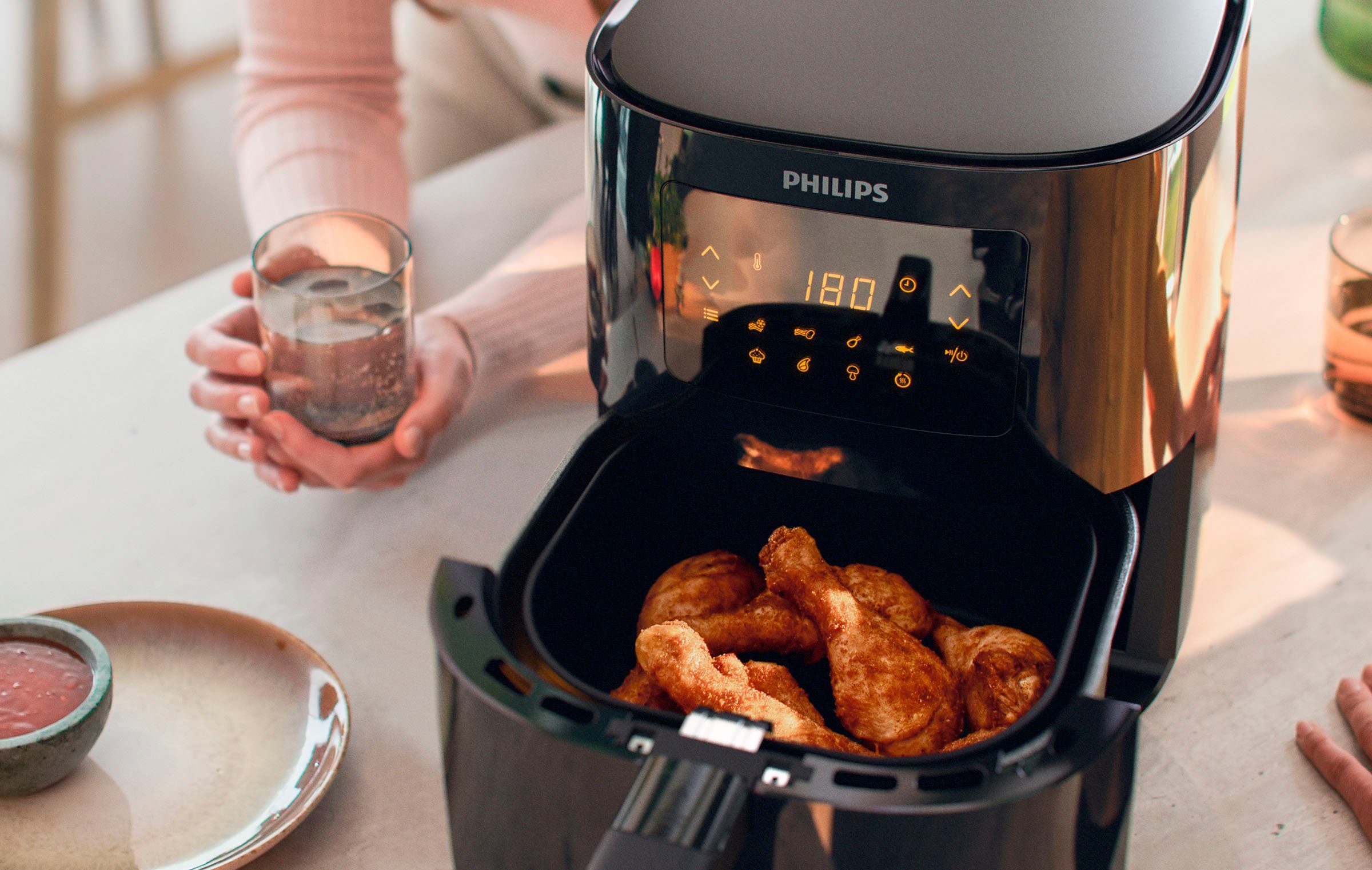 Philips Heißluftfritteuse Essential HD9252/90, 1400 W, Fassungsvermögen 0,8 kg