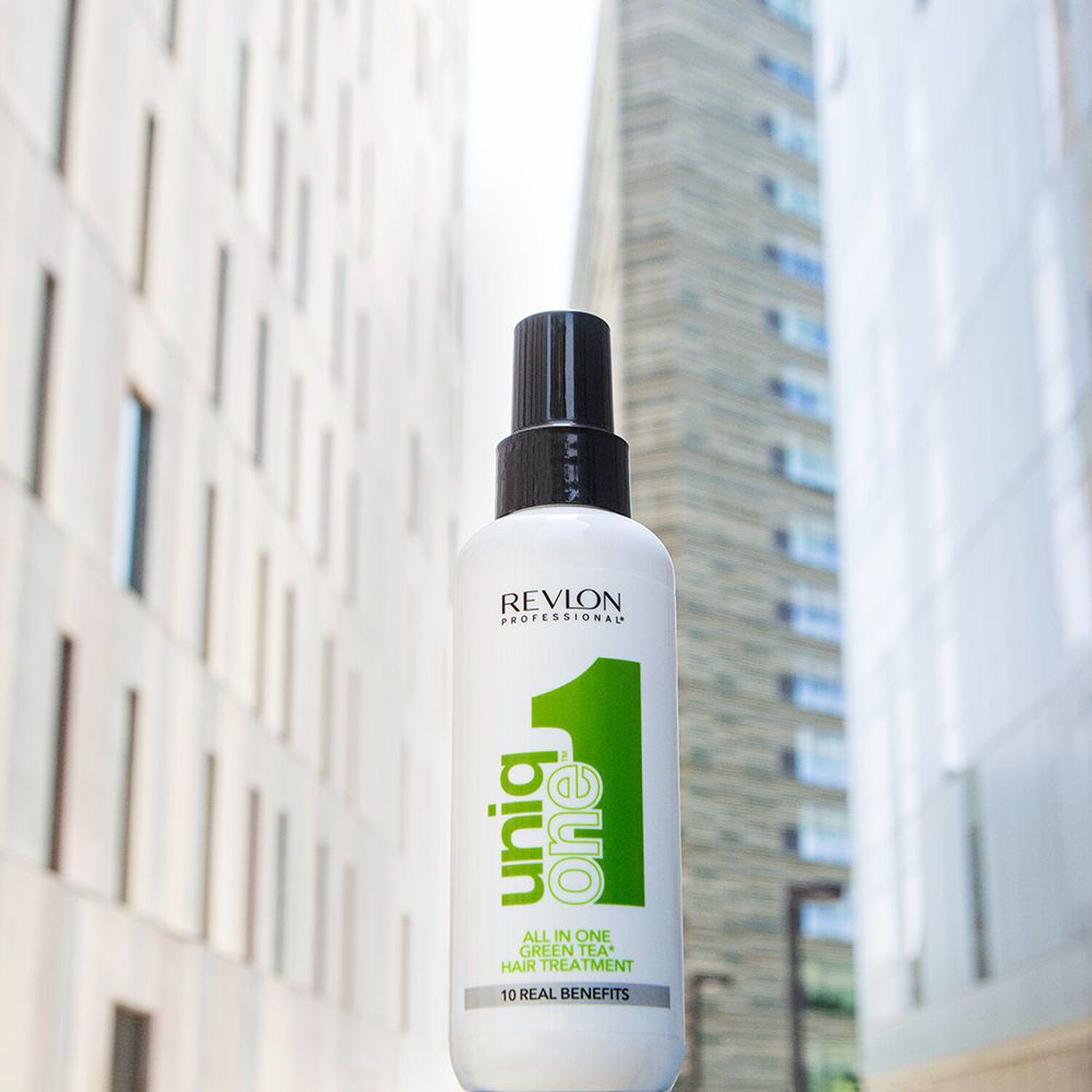revlon professional Masque Spray Sans Rinçage 10 Bienfaits Thé Vert UNIQONE™ - Tous Types de Cheveux - 150 ml