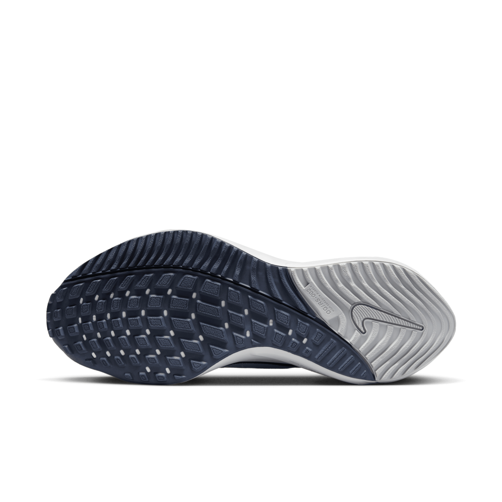 Nike Air Zoom Vomero 16 DA7245-403 / blau