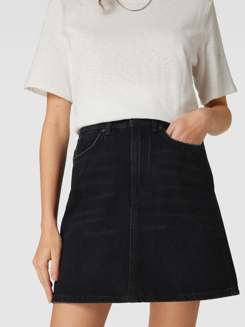 Jeansrock mit Label-Detail in schwarz