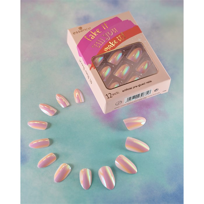 Artificial Pre-Glued Nails
