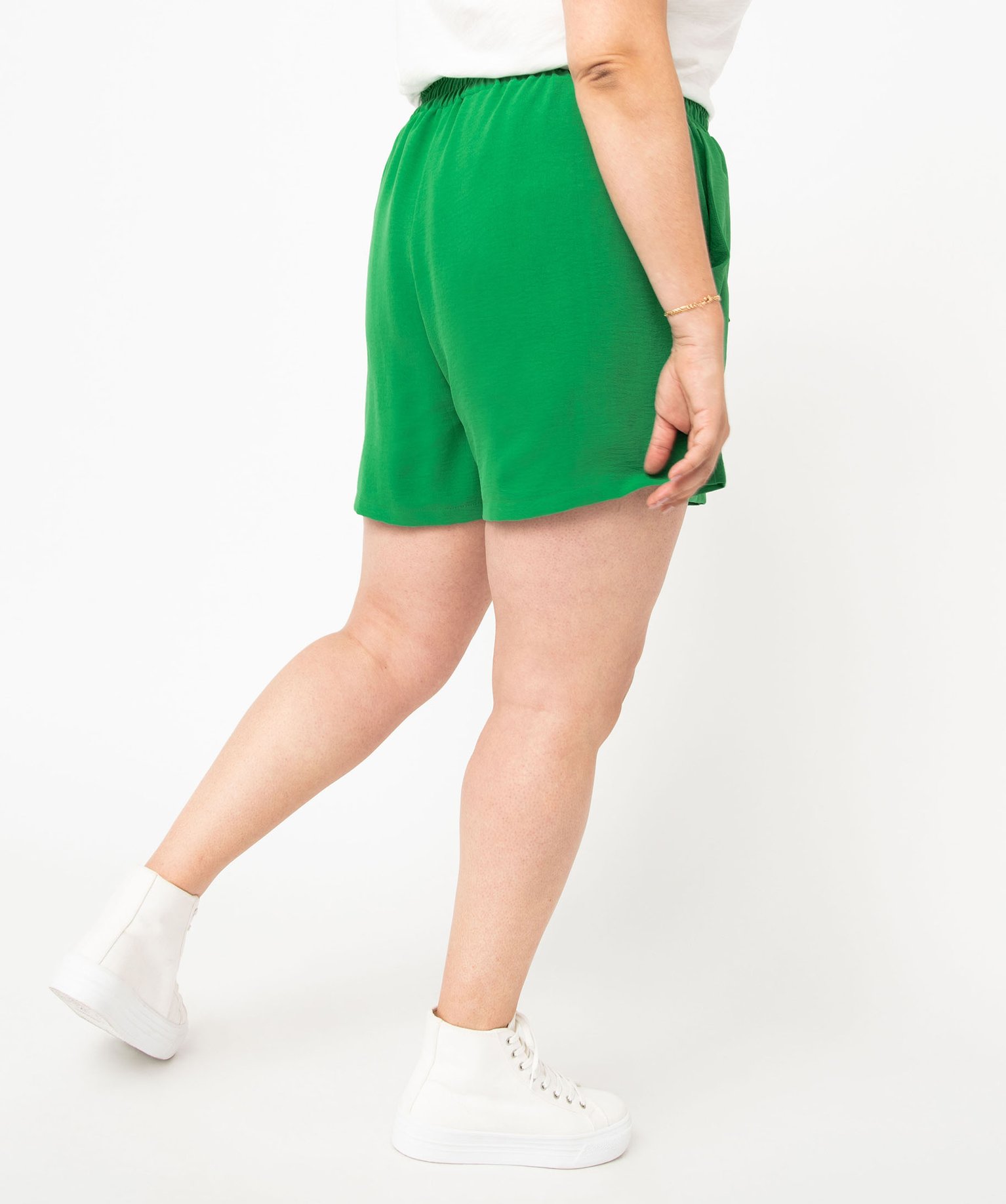 Short en matière satinée femme grande taille vert | GEMO