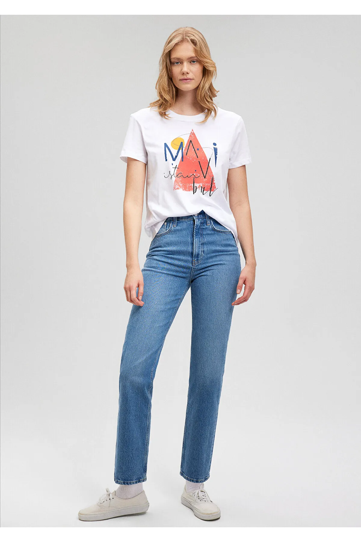 Mavi  Weißes Istanbul-T-Shirt mit Dreiecksdruck, Slim Fit / Slim Fit 168892-620