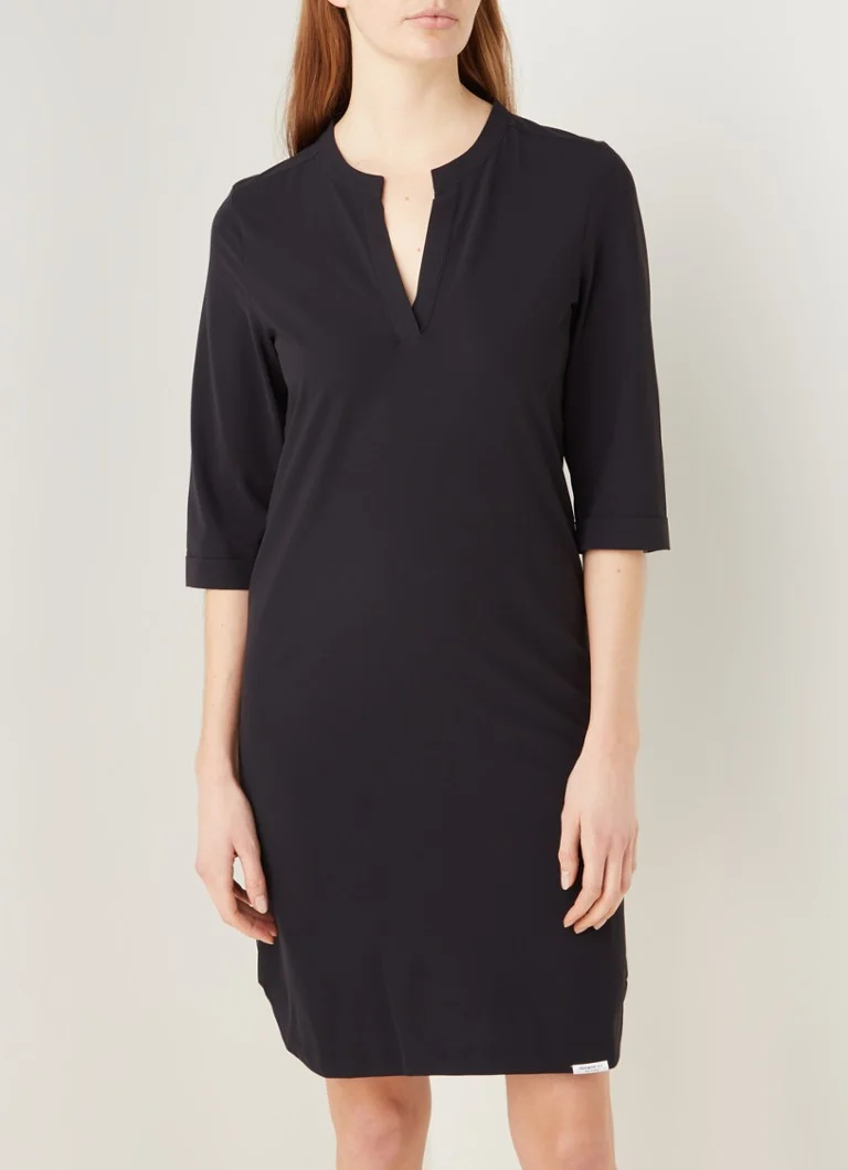 Robe courte Penn & Ink Jill à col en V et manches trois-quarts