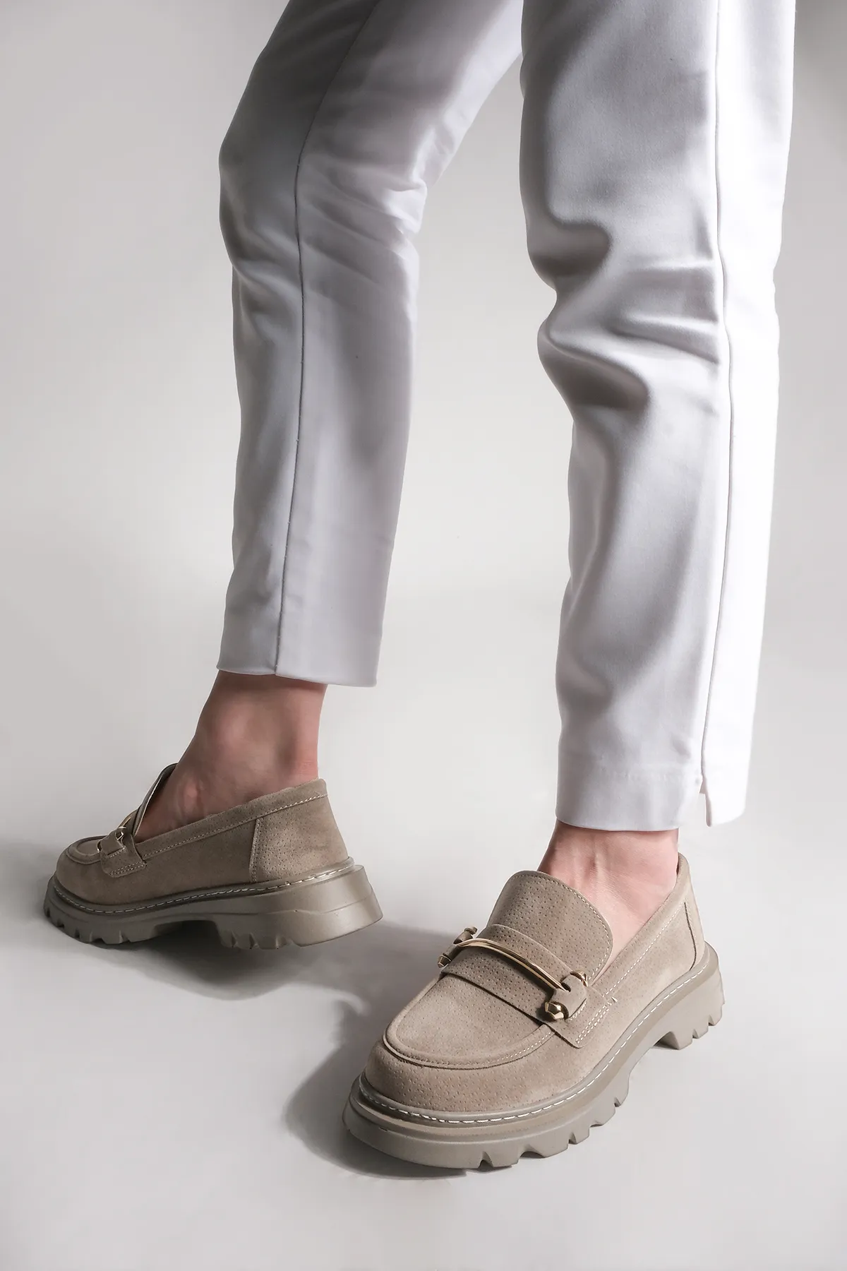 Marjin  Damen Loafer Dicke Sohle Kette Freizeitschuhe Zolez Nerz