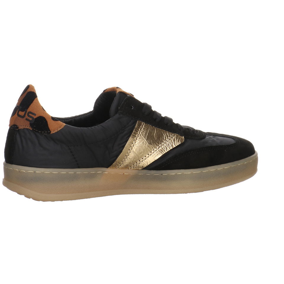 MJUS Sneaker