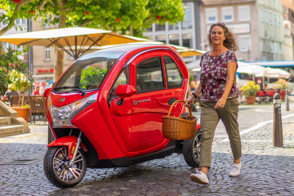 Econelo Elektro Kabinenroller Nelo 3.1 45 km/h rot
