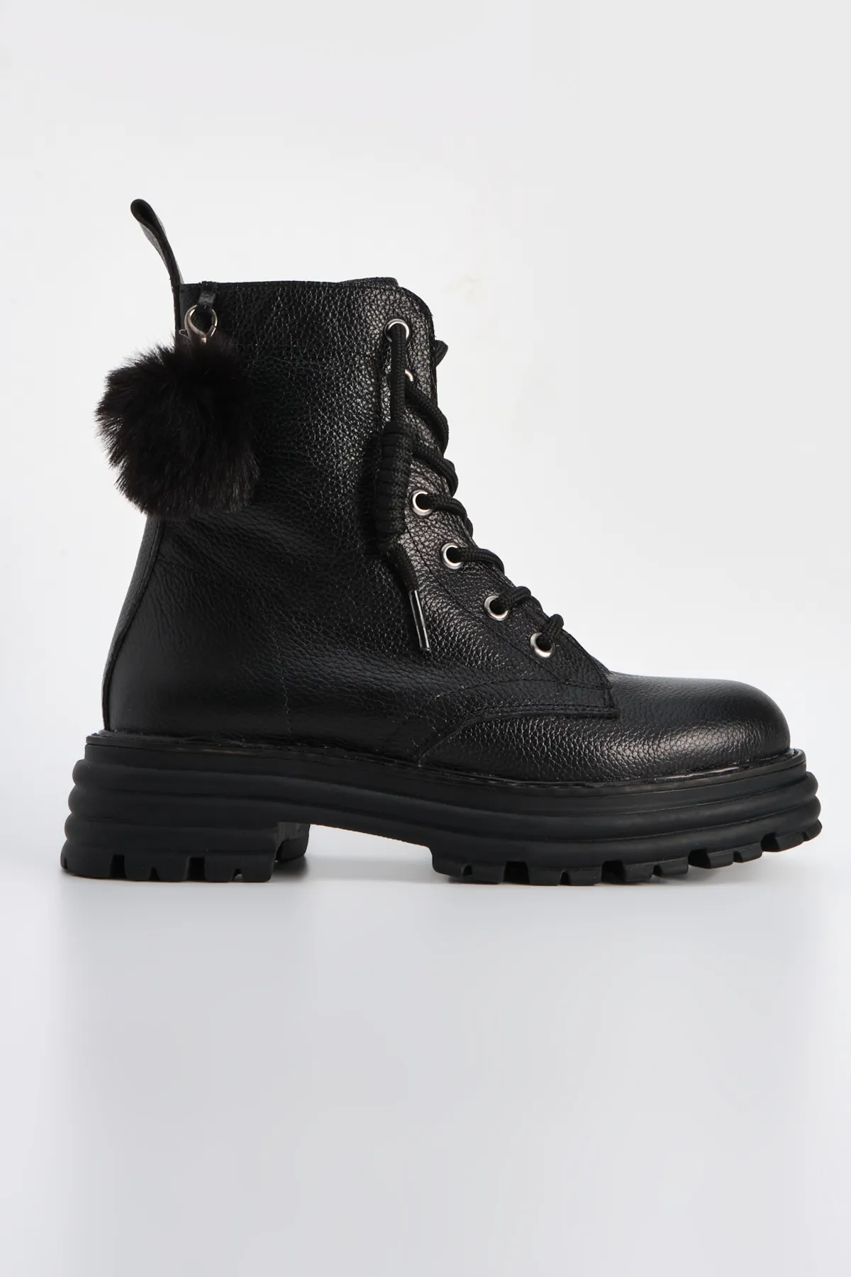 Marjin  Damen-Schnürstiefel aus echtem Leder mit dicker Sohle, Tosen, Schwarz