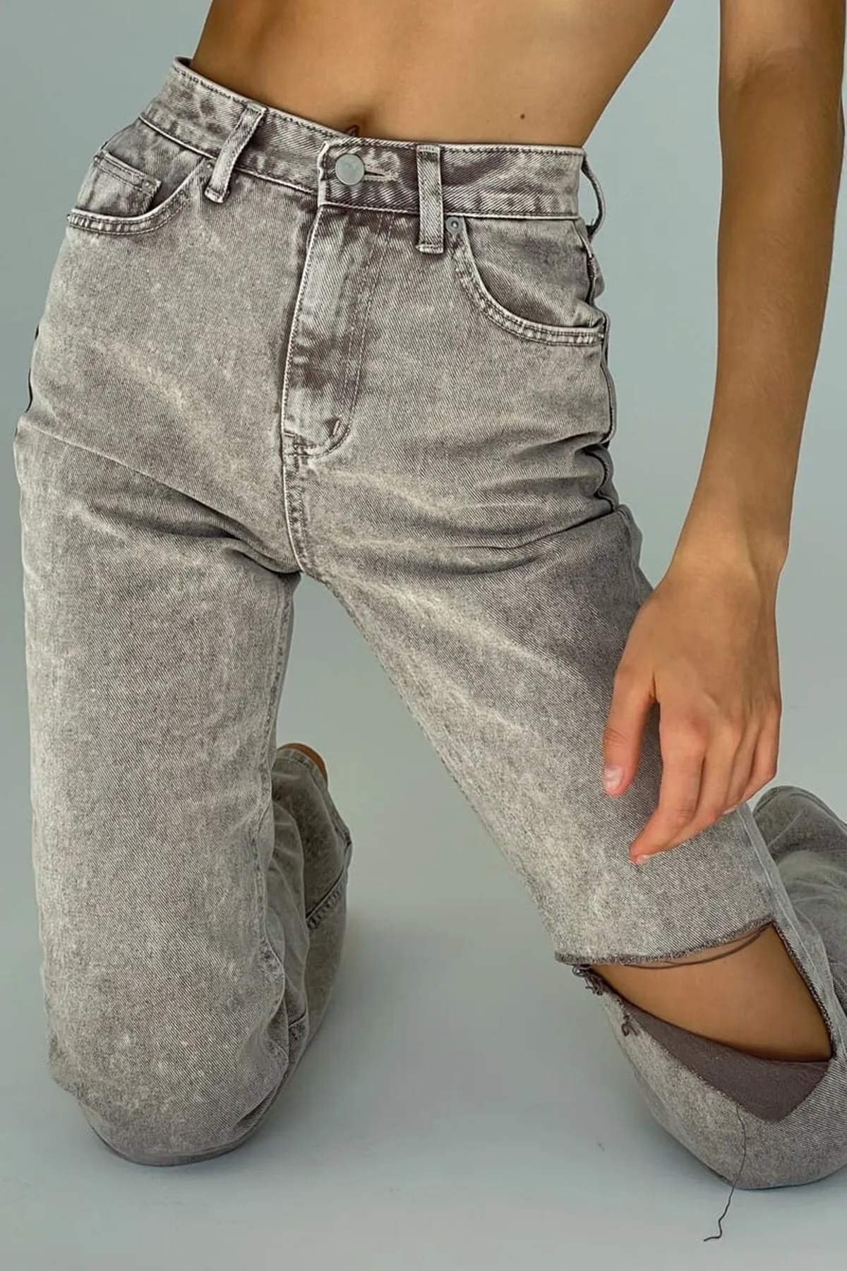 Madmext  Geräucherte, zerrissene, detaillierte Straight-Fit-Jeans Mg1317