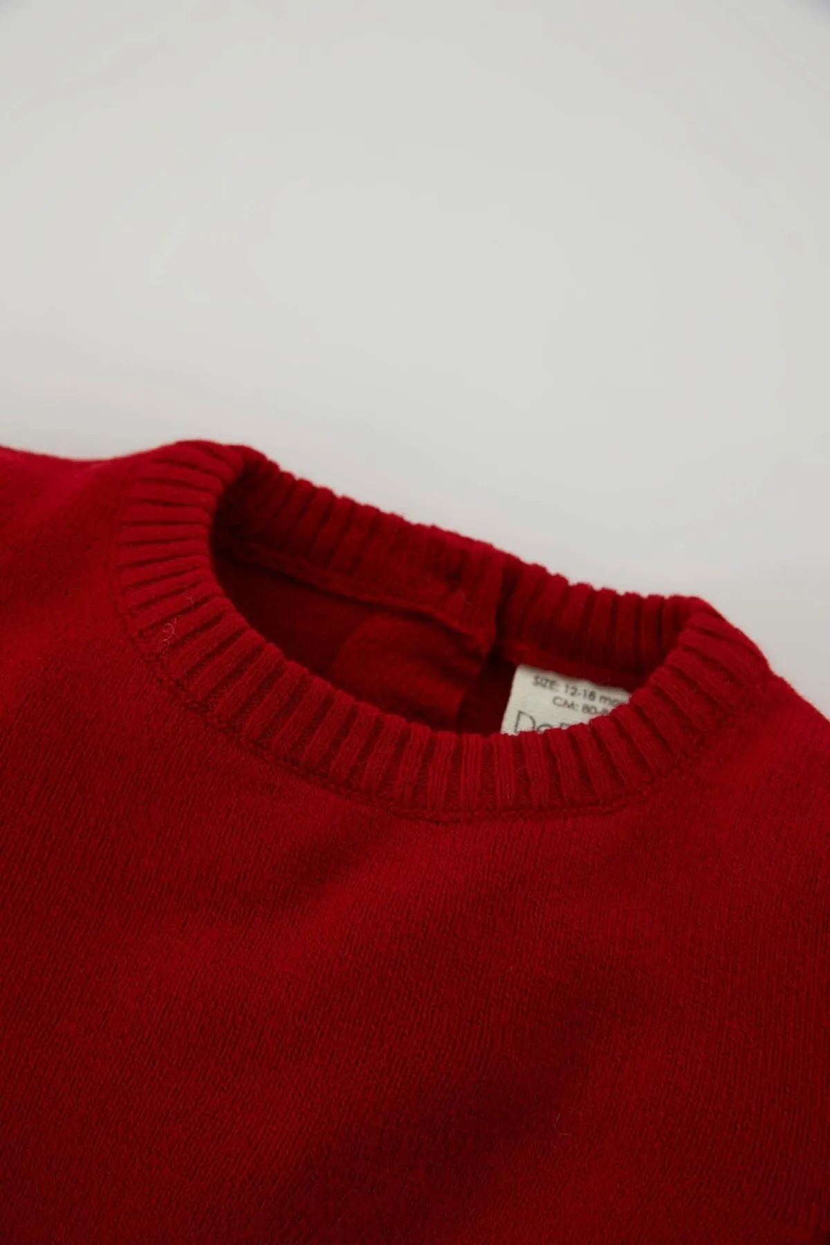 DeFacto  Baby-Mädchen-Pullover mit normaler Passform und Rundhalsausschnitt