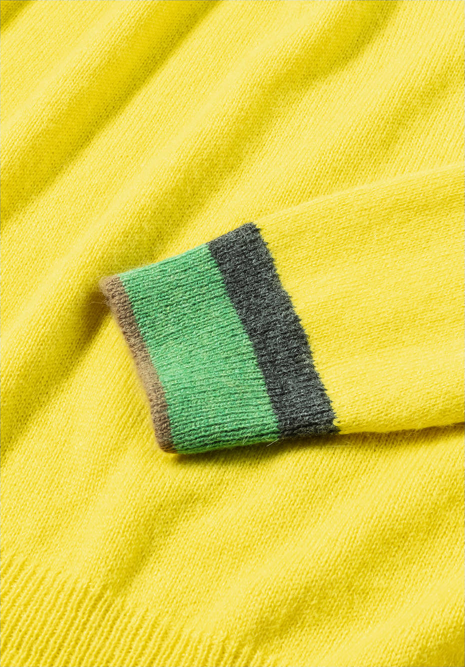 WUNDERKIND X HESSNATUR V-Pullover aus reinem Royal Alpaka