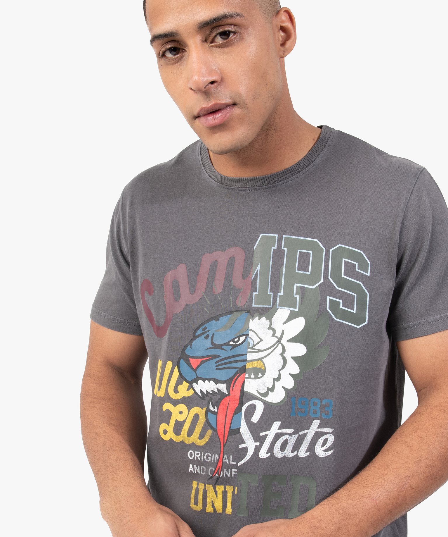 Tee-shirt homme avec motif multicolore - Camps United gris | GEMO