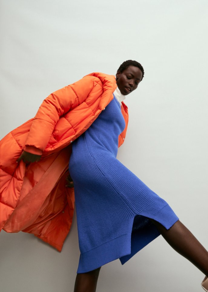 Wattierter Oversize-Mantel mit Kapuze, aus recyceltem Polyester