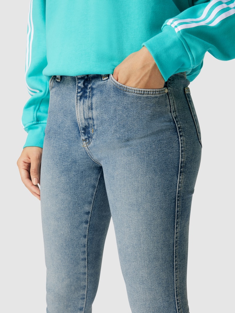 Skinny Fit Jeans mit Stretch-Anteil in jeans