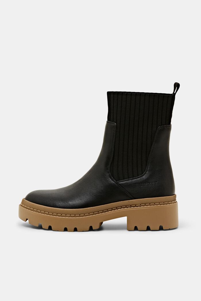 Grobe Boots in Lederoptik