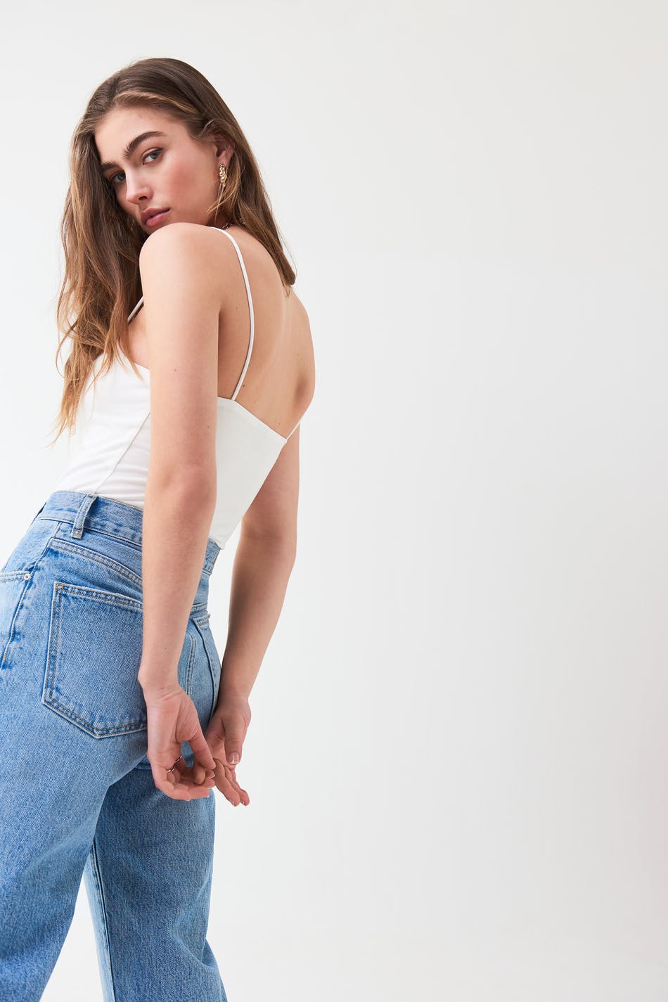 Scarlet long singlet