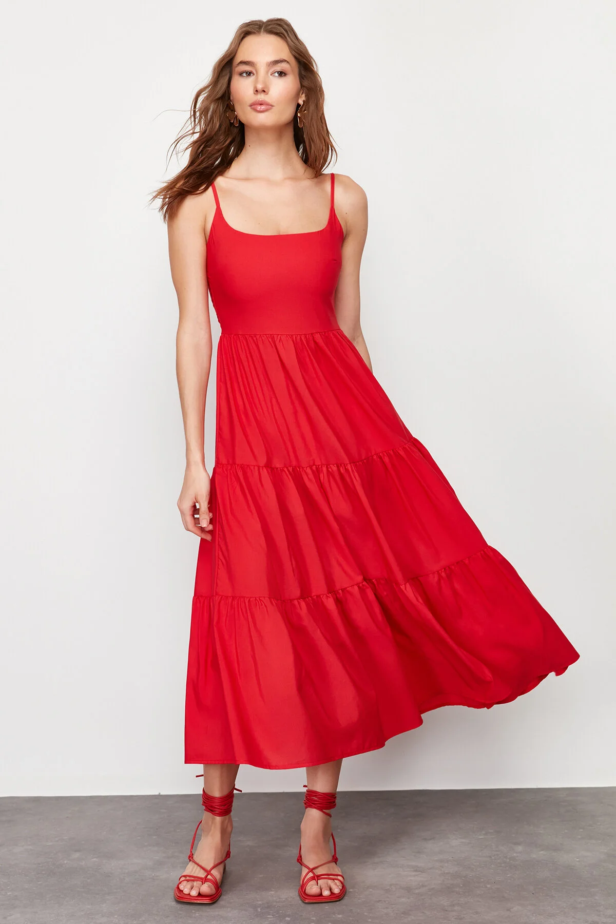 Trendyol Collection  Roter Rock mit Taillenöffnung, gewebter Baumwollmischung, Maxikleid TWOSS24EL00386
