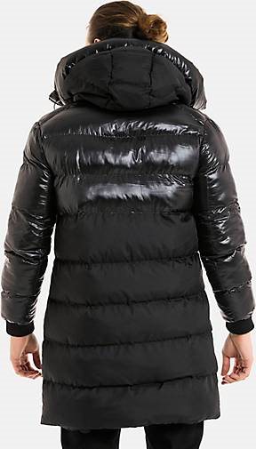 Cipo & Baxx Winterjacke mit geräumiger Kapuze