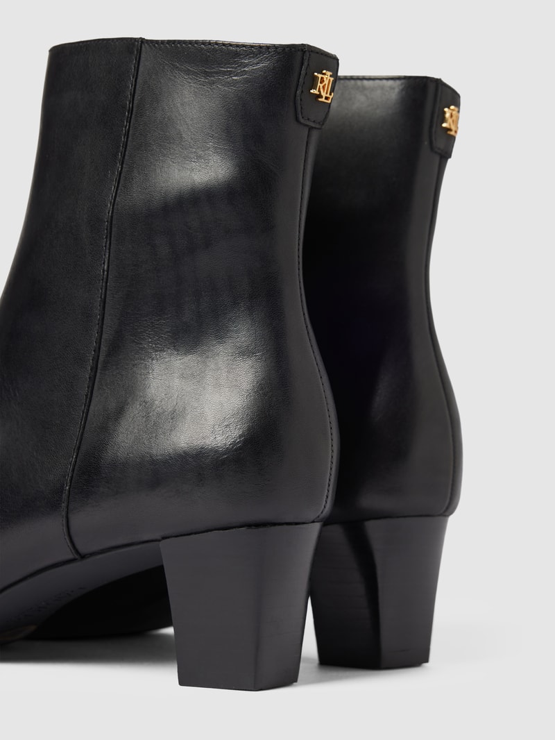 Stiefeletten aus Leder mit Label-Detail Modell 'WILLA' in schwarz