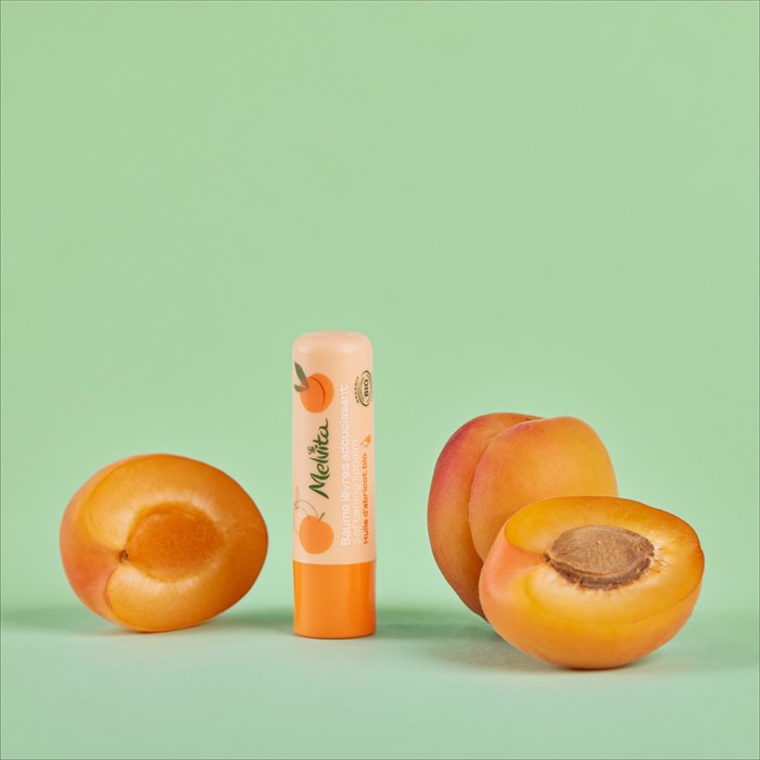 Weichmachender Lippenbalsam