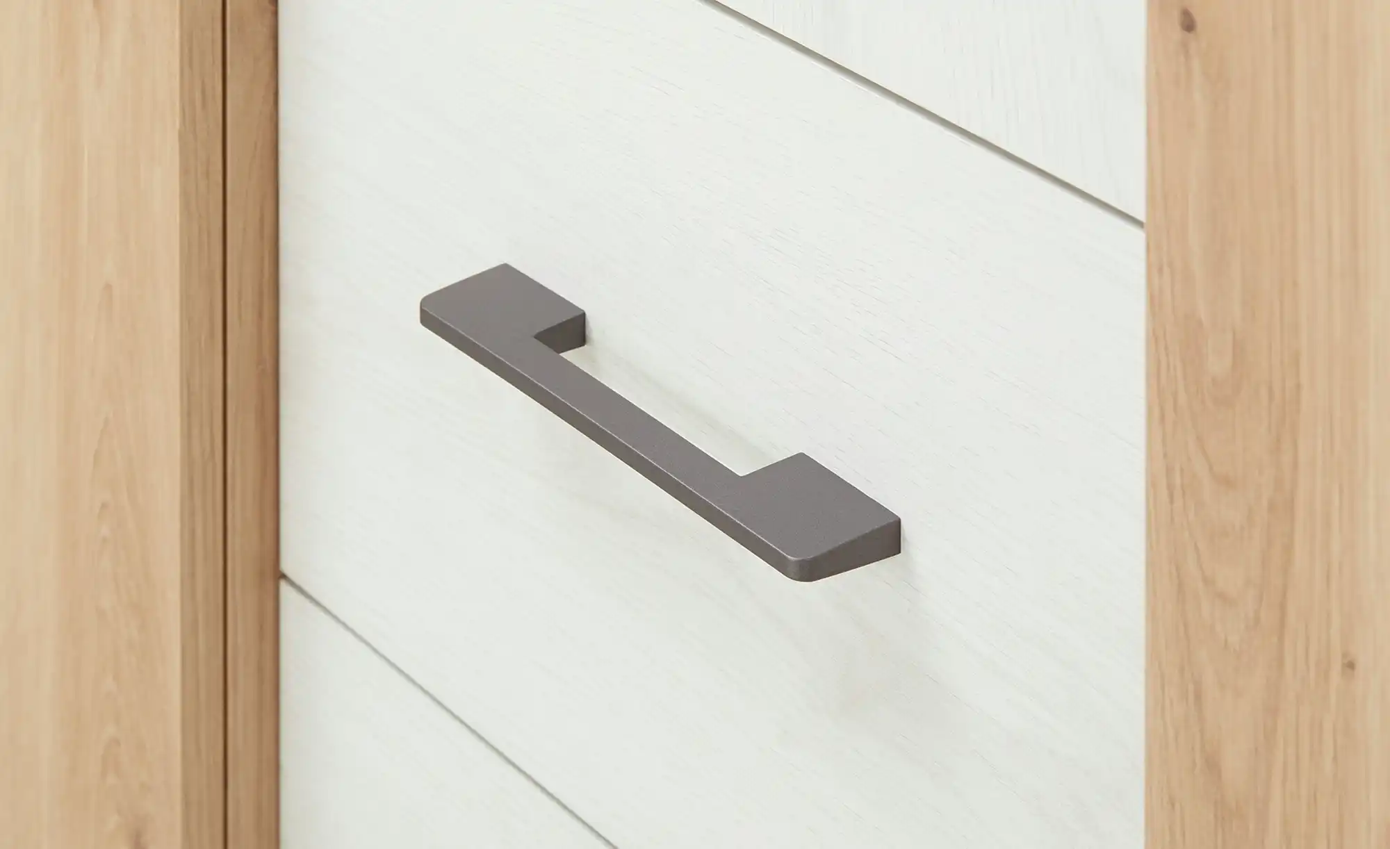 Kleiderschrank