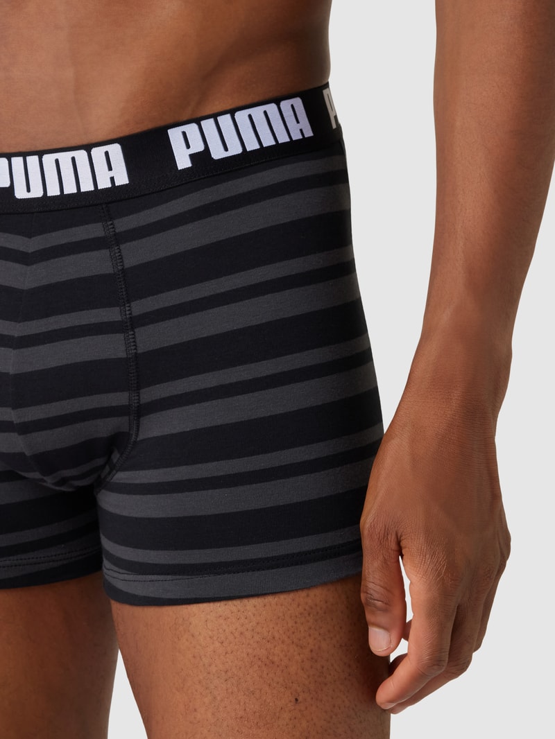 Trunks mit Stretch-Anteil im 2er-Pack in schwarz