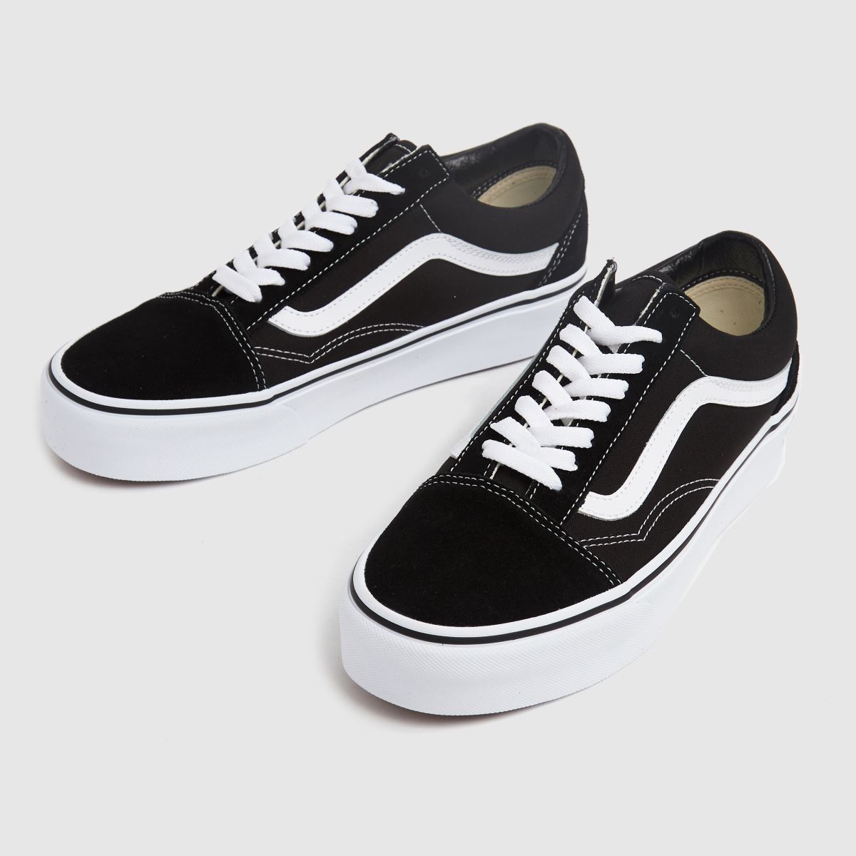 Vans Old Skool – Svarta och vita platåskor