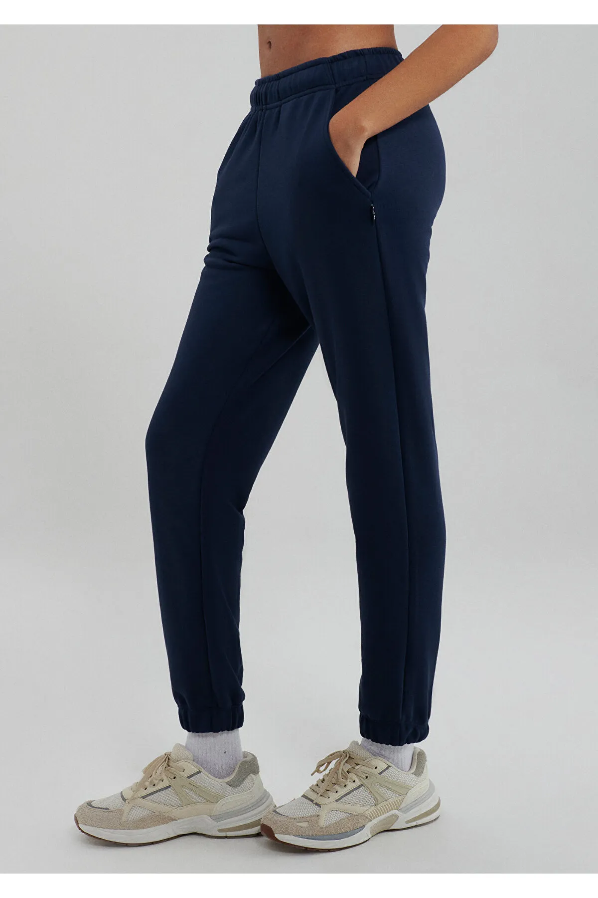 Mavi  Marineblaue Basic Jogginghose1600823-86623