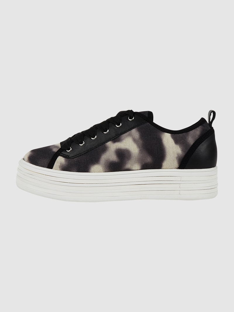 Sneaker mit Plateausohle Modell 'Novara' in schwarz