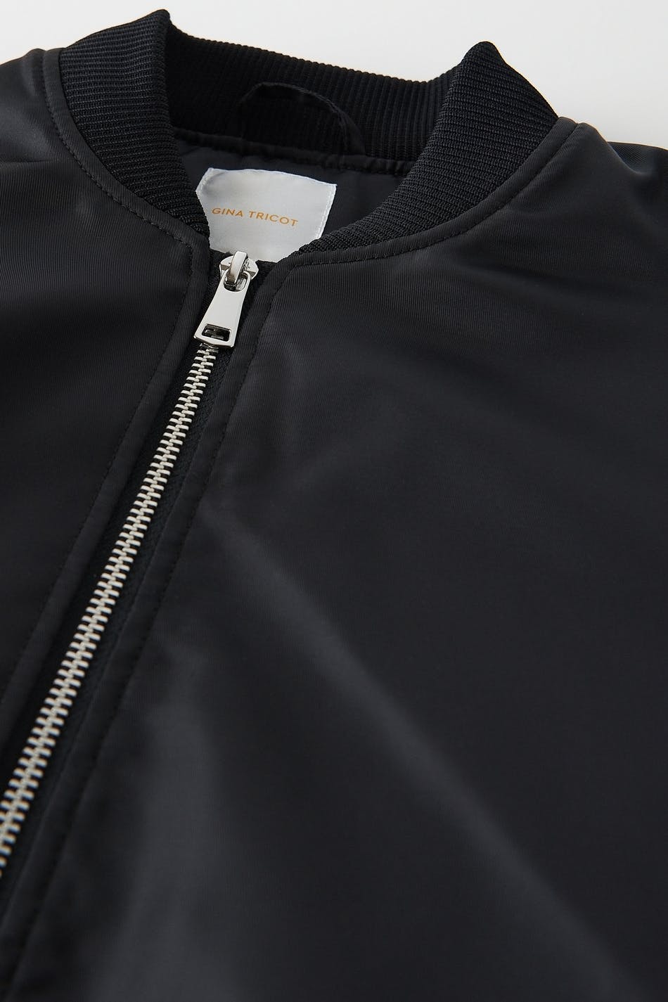 Y young bomber jacket