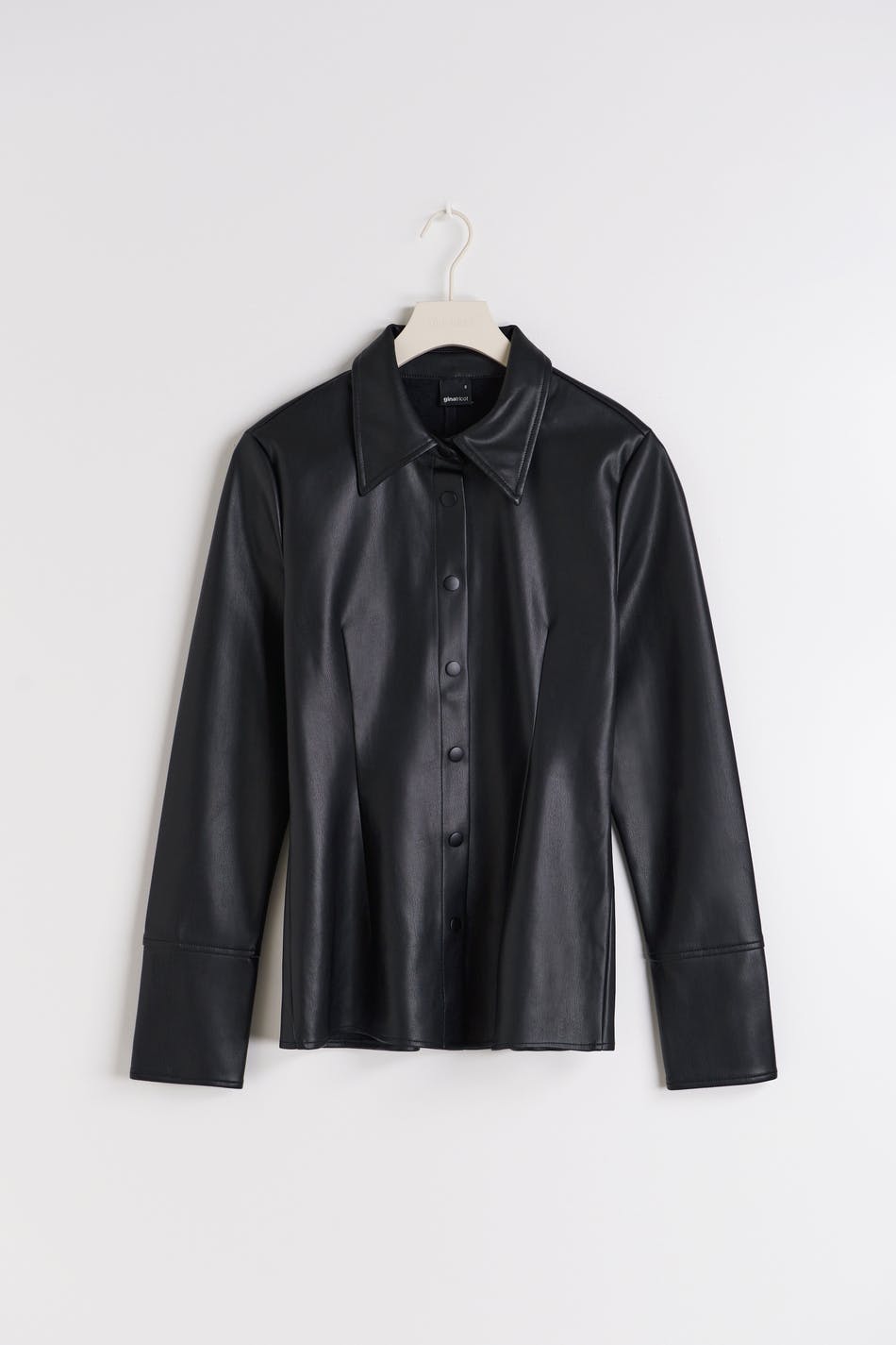 Fitted pu shirt