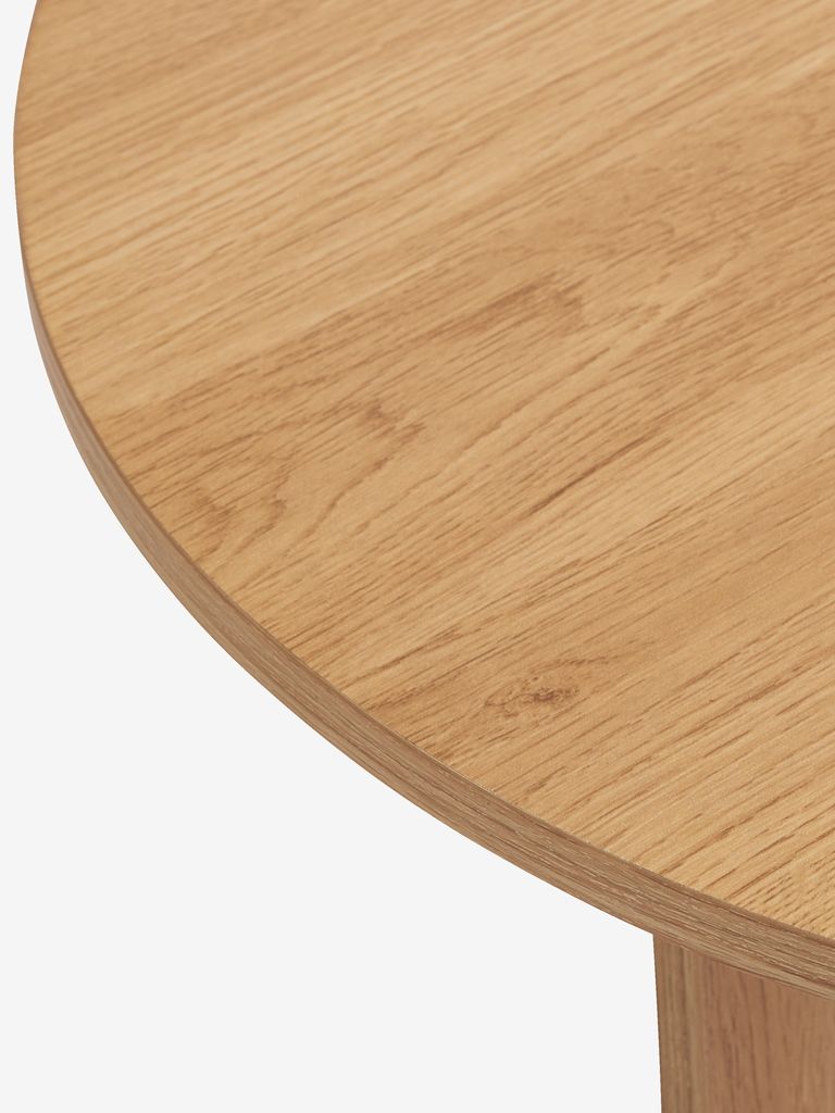 Table basse LISBJERG 60x107 avec étagère couleur chêne